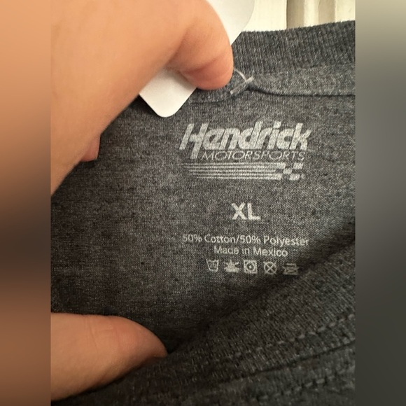 Hendrick Motorsports Chase Elliott Team Issued Medium Shirt Glen Women’s XL - Picture 2 of 6